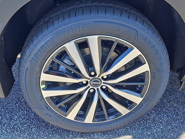 new 2025 Nissan Pathfinder car, priced at $50,779