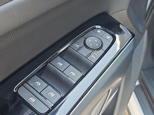 new 2025 Nissan Pathfinder car, priced at $45,643