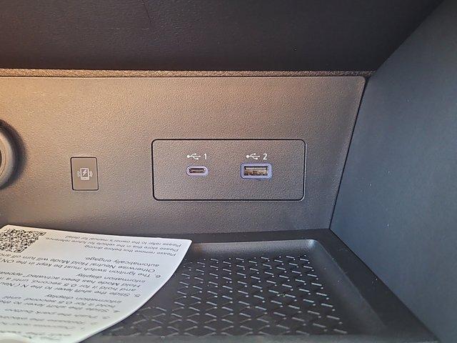 new 2025 Nissan Pathfinder car, priced at $45,643