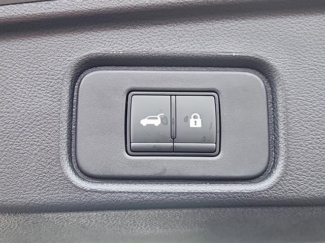 new 2025 Nissan Pathfinder car, priced at $42,294