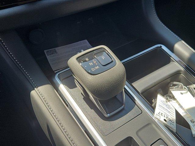 new 2025 Nissan Pathfinder car, priced at $45,643