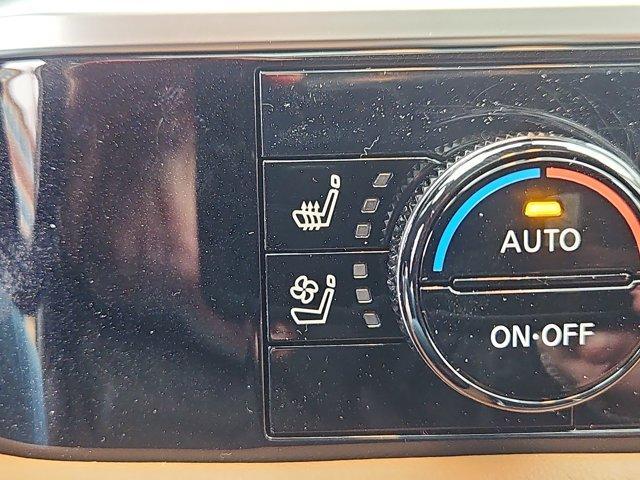 new 2025 Nissan Pathfinder car, priced at $50,321