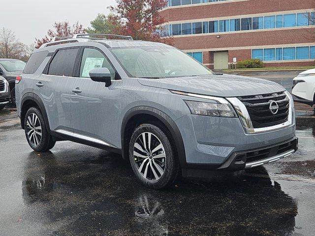 new 2025 Nissan Pathfinder car, priced at $50,321