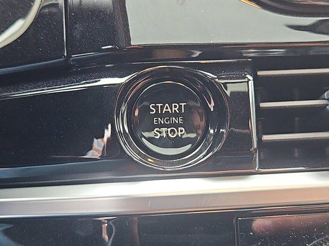 new 2025 Nissan Pathfinder car, priced at $50,321