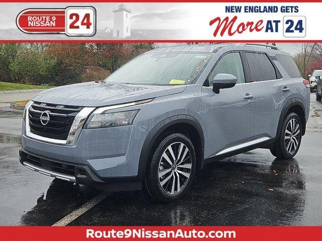 new 2025 Nissan Pathfinder car, priced at $50,321