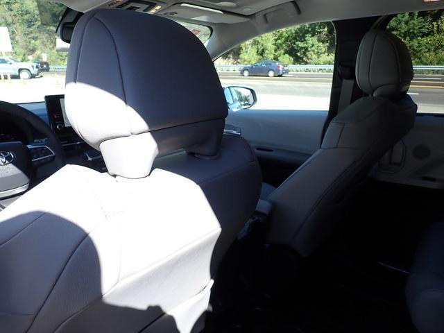 used 2025 Toyota Sienna car, priced at $49,988