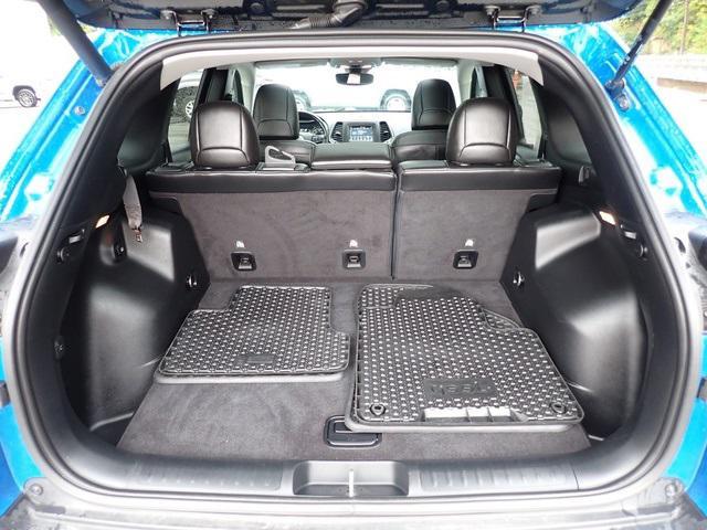 used 2020 Jeep Cherokee car, priced at $18,939