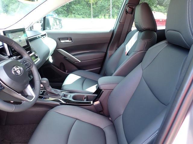 used 2025 Toyota Corolla Cross car, priced at $35,500