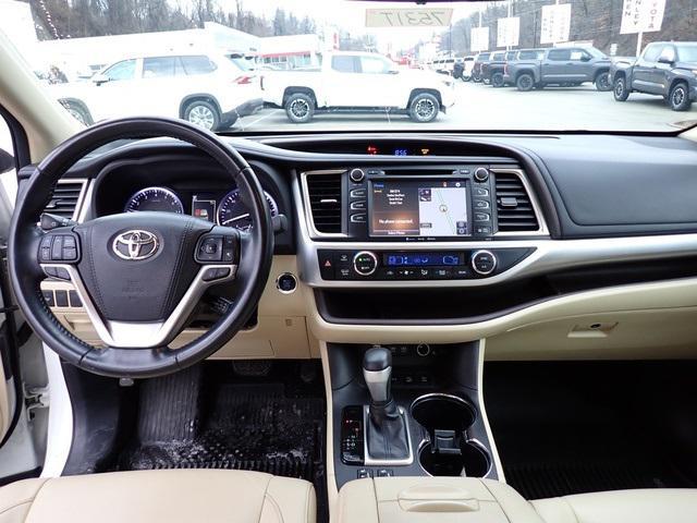 used 2018 Toyota Highlander car, priced at $23,477