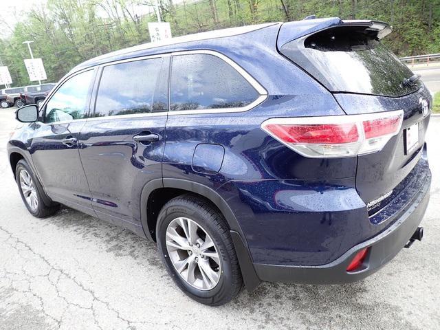 used 2015 Toyota Highlander car, priced at $18,944