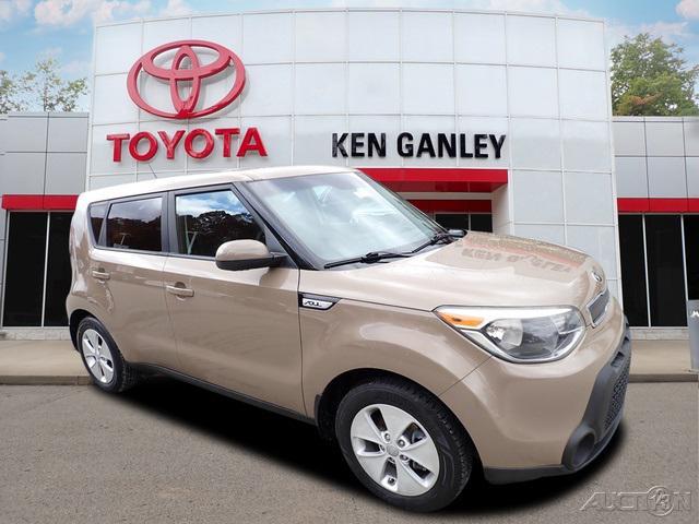 used 2016 Kia Soul car, priced at $12,000