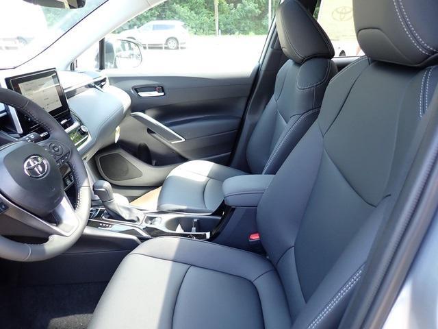 new 2025 Toyota Corolla Cross car, priced at $32,982