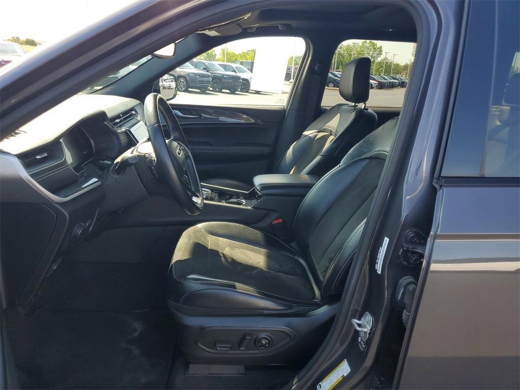 used 2021 Jeep Grand Cherokee L car, priced at $28,977