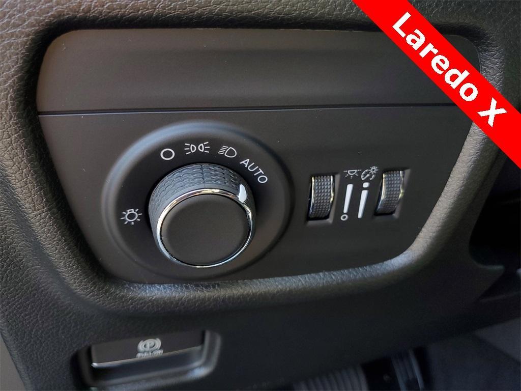 new 2025 Jeep Grand Cherokee car, priced at $34,444