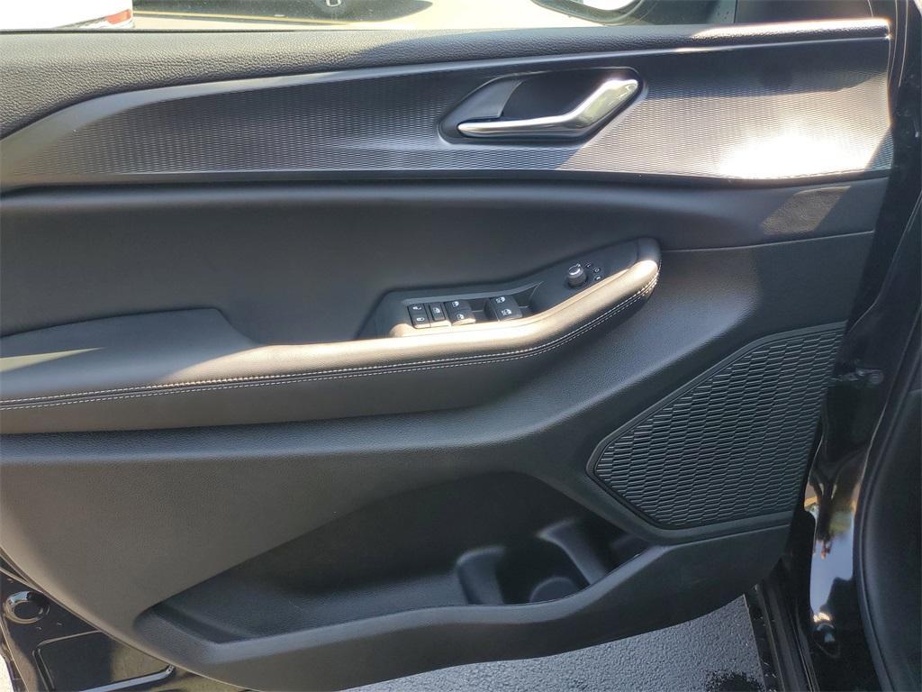 new 2025 Jeep Grand Cherokee car, priced at $39,625