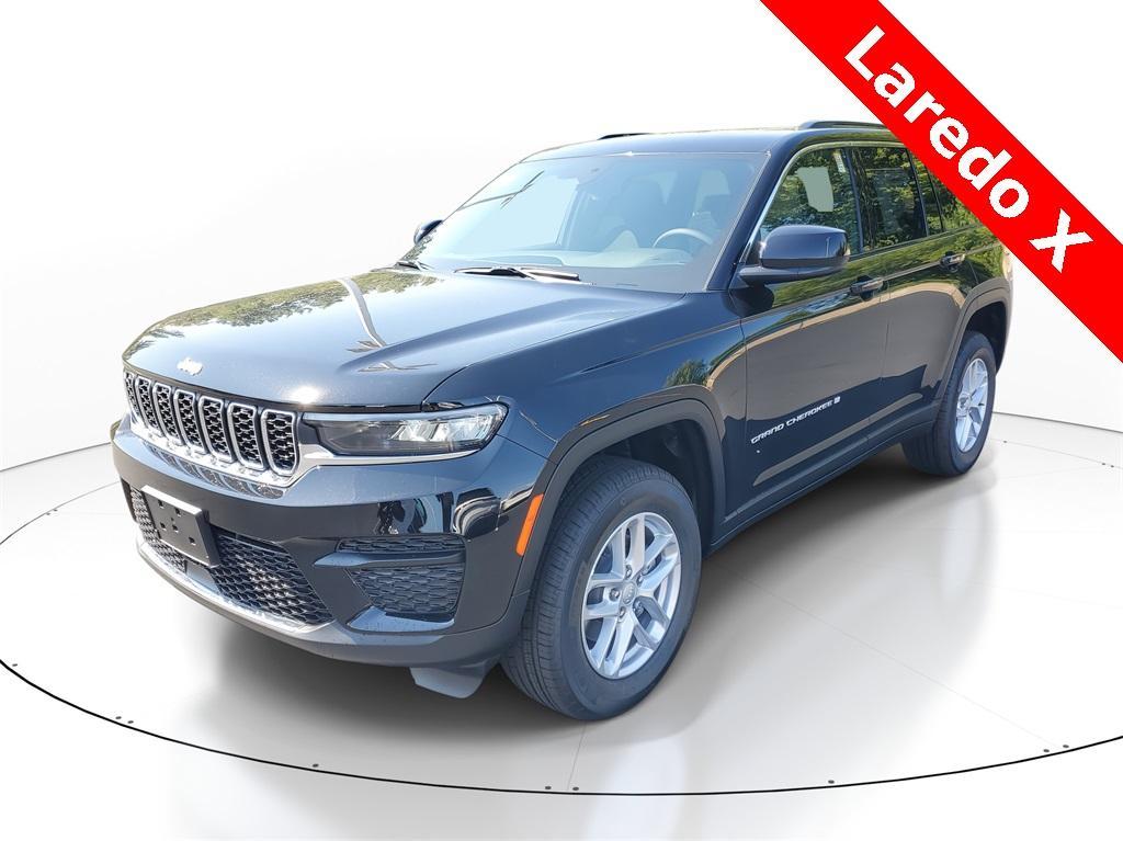 new 2025 Jeep Grand Cherokee car, priced at $34,444