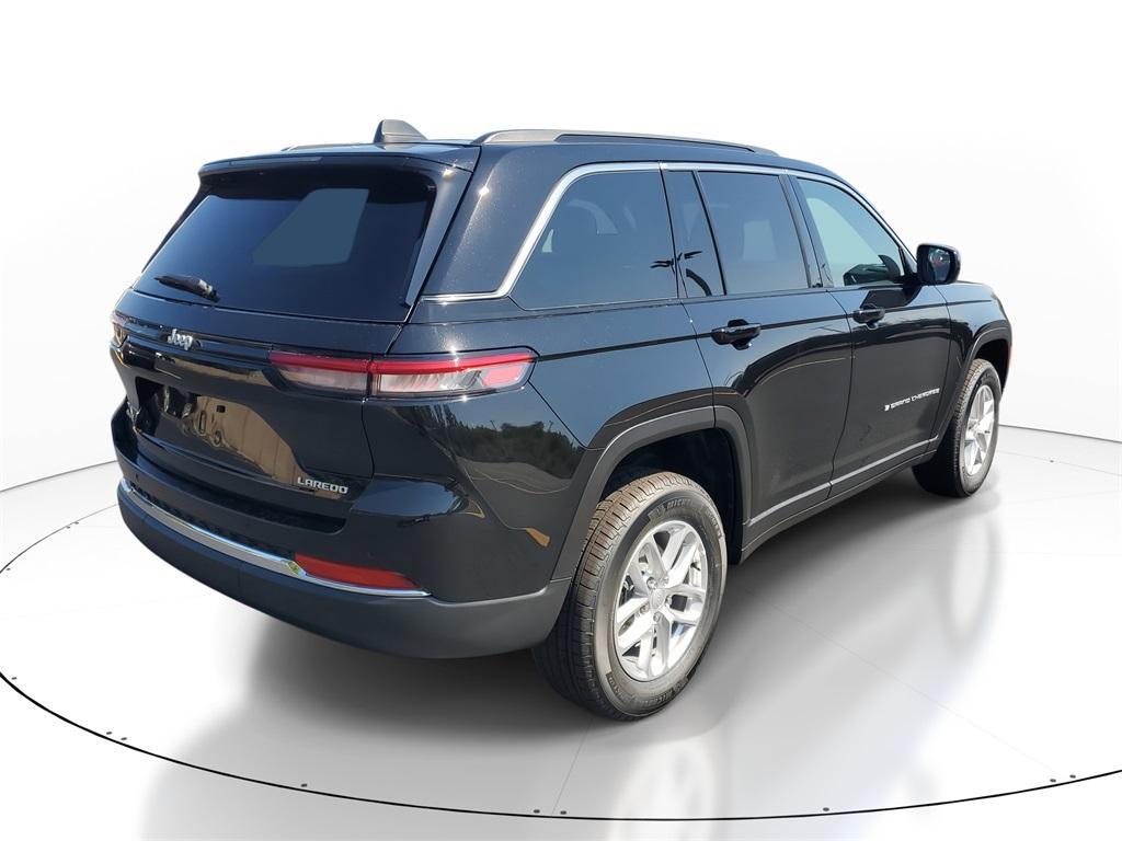 new 2025 Jeep Grand Cherokee car, priced at $39,625