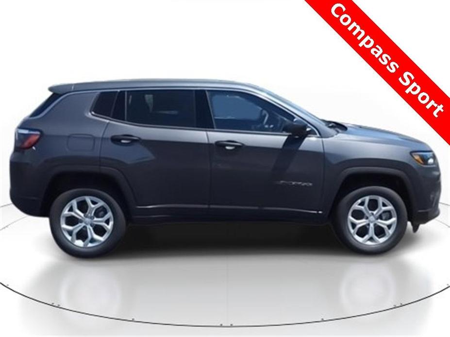 new 2024 Jeep Compass car, priced at $25,406