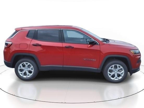 new 2024 Jeep Compass car, priced at $22,990