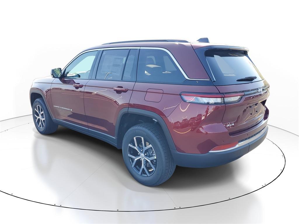new 2025 Jeep Grand Cherokee car, priced at $44,408