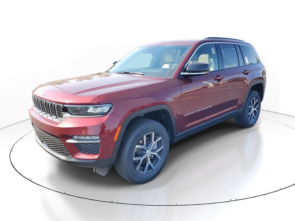 new 2025 Jeep Grand Cherokee car, priced at $44,408
