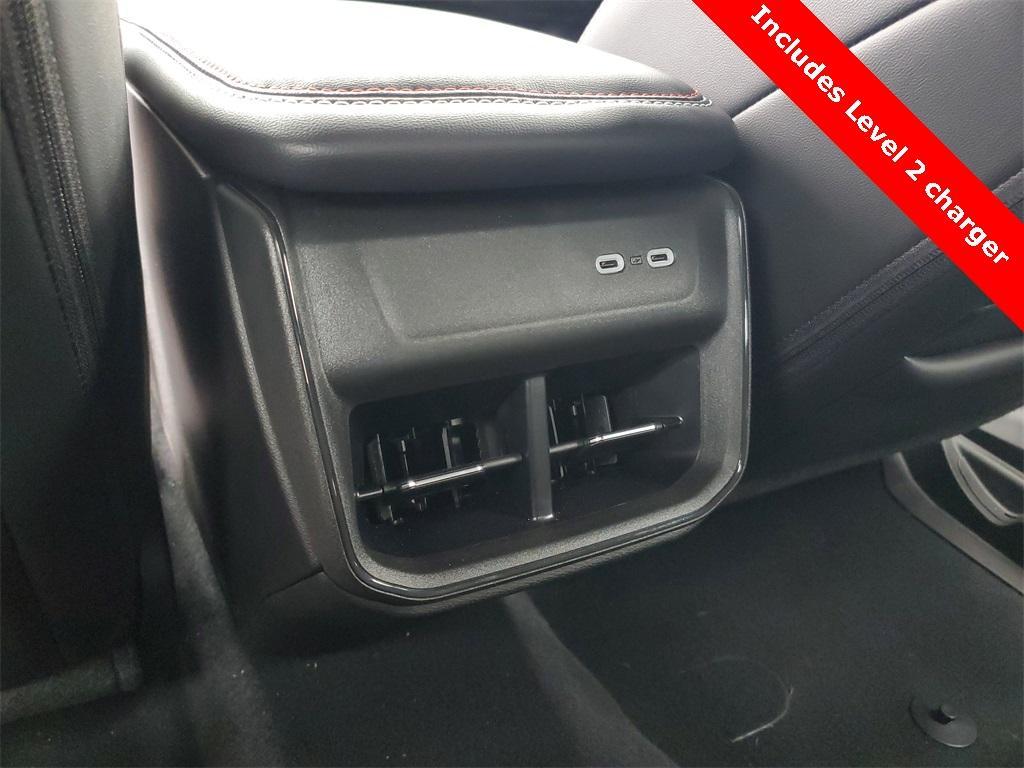 used 2025 Dodge Charger Daytona car, priced at $45,536