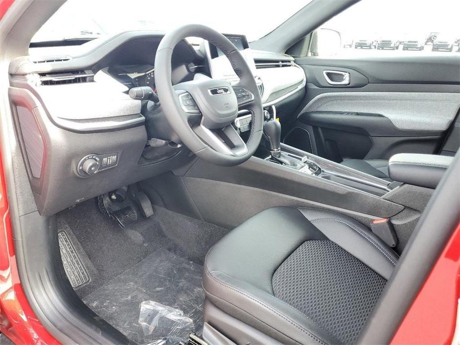 new 2025 Jeep Compass car, priced at $25,360