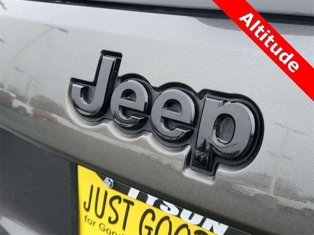 used 2019 Jeep Grand Cherokee car, priced at $21,477