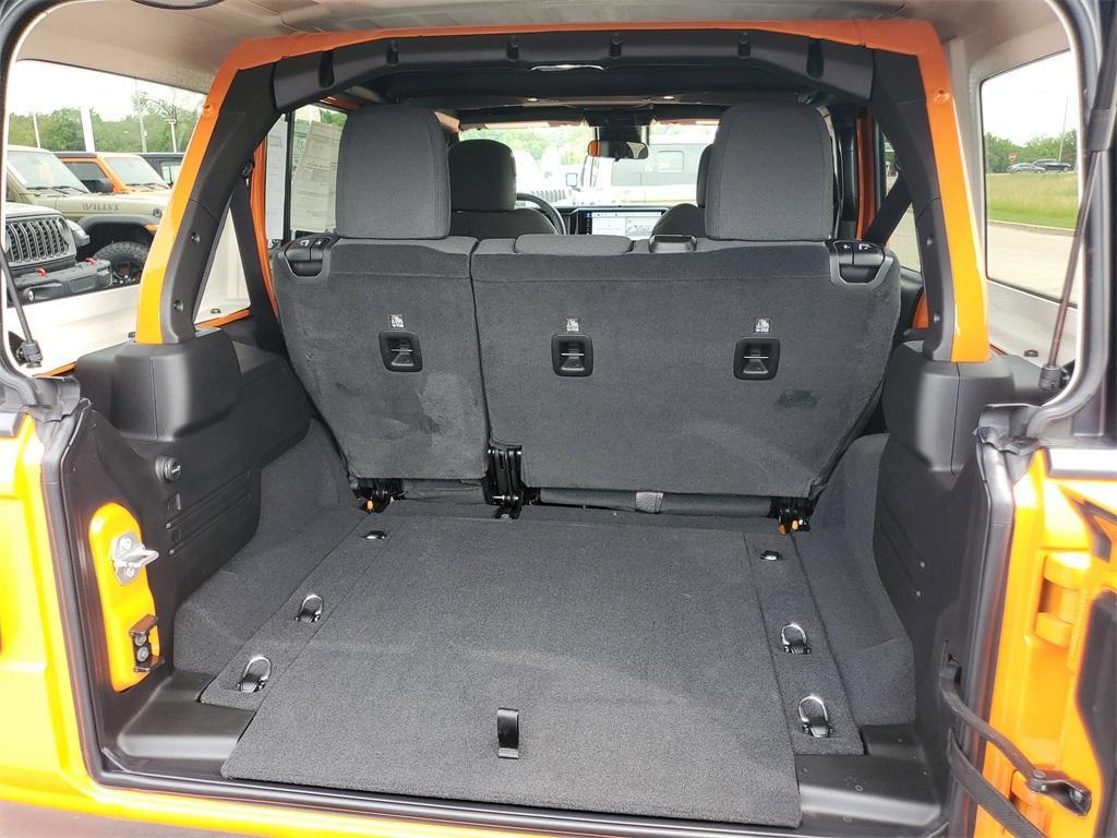 new 2025 Jeep Wrangler car, priced at $42,811