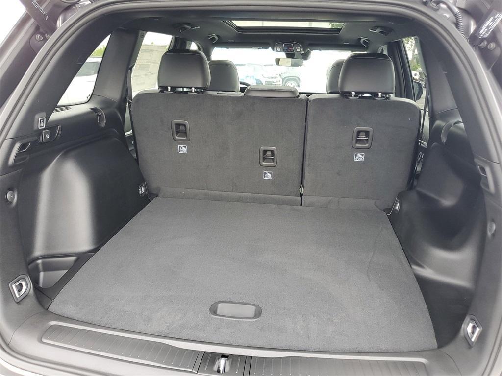 new 2025 Jeep Grand Cherokee car, priced at $41,862