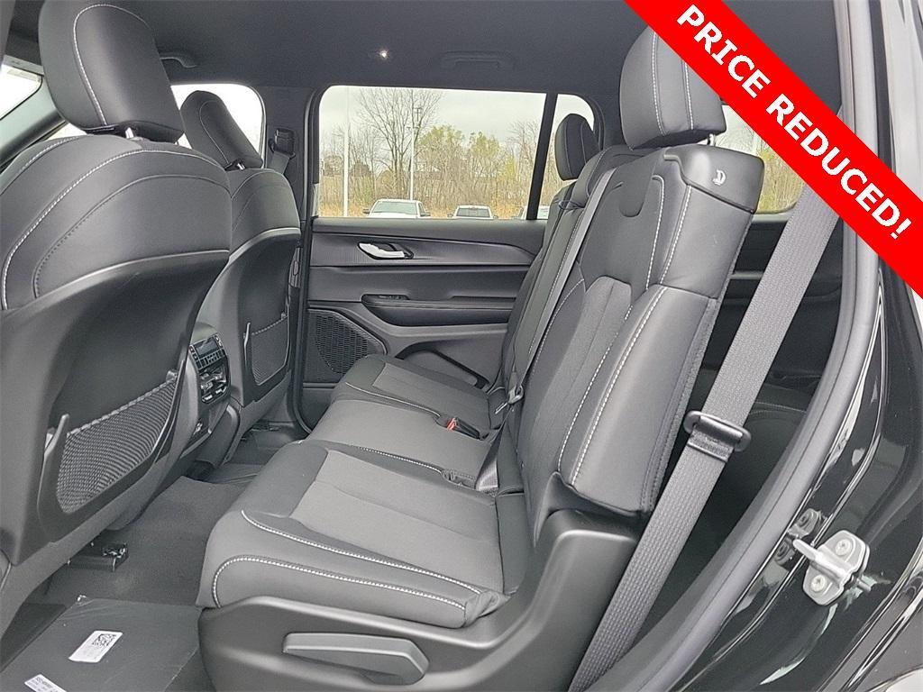 new 2025 Jeep Grand Cherokee L car, priced at $36,258