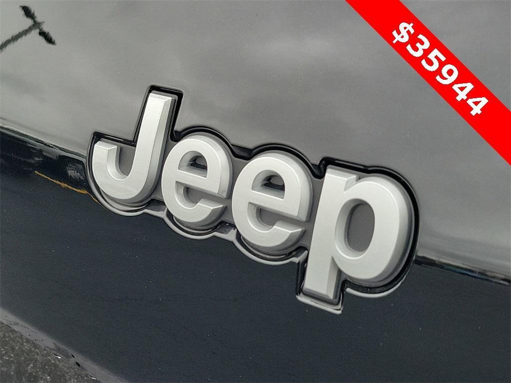 new 2025 Jeep Grand Cherokee L car, priced at $35,944