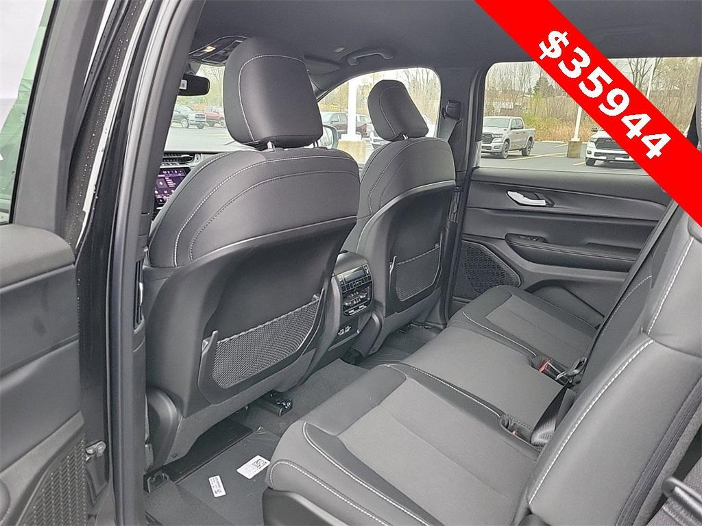 new 2025 Jeep Grand Cherokee L car, priced at $35,944