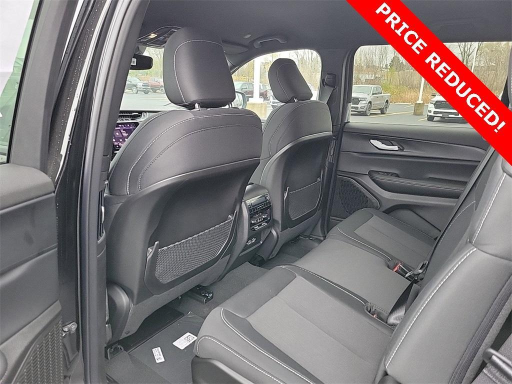 new 2025 Jeep Grand Cherokee L car, priced at $36,258