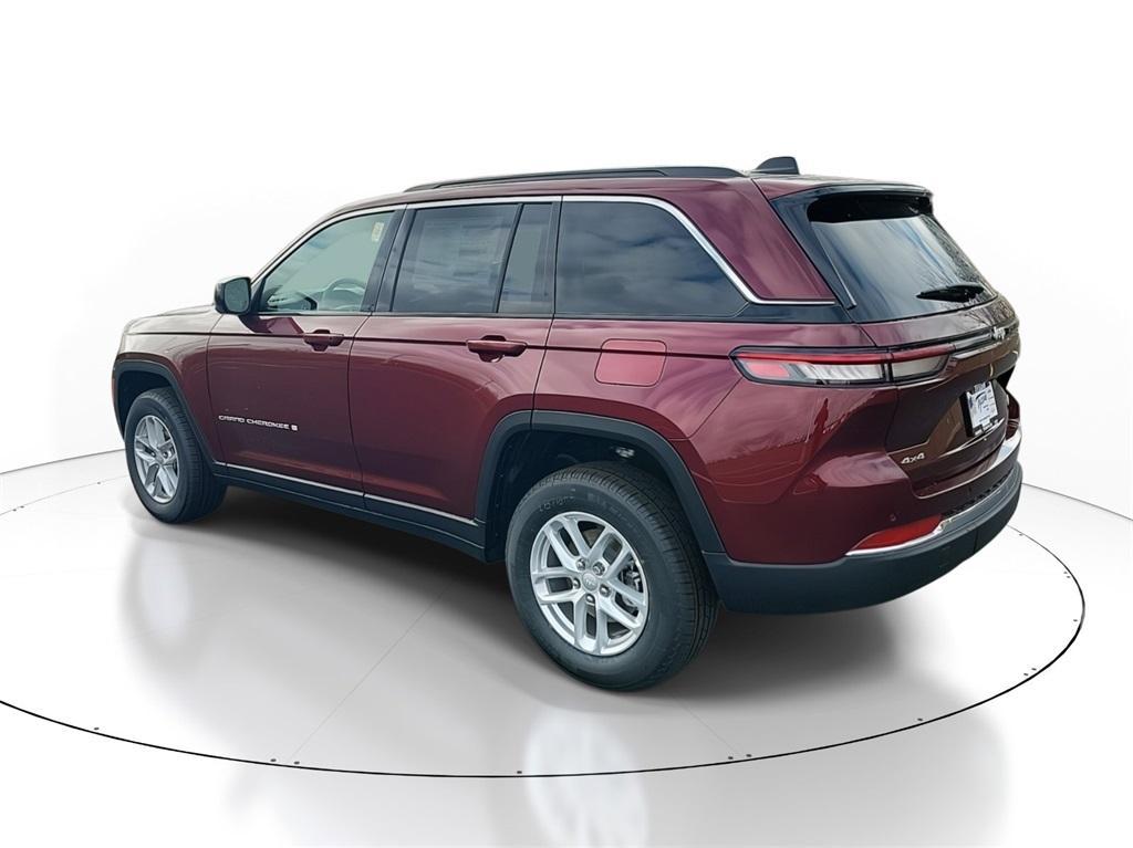 new 2025 Jeep Grand Cherokee car, priced at $39,006