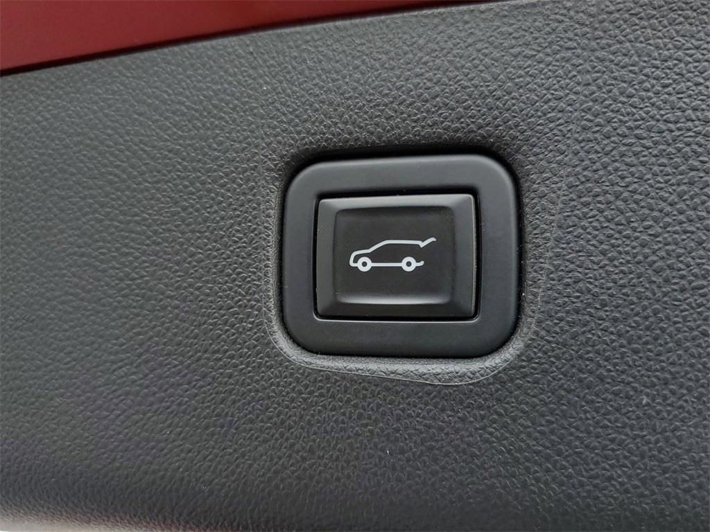 used 2022 Chevrolet Blazer car, priced at $29,977