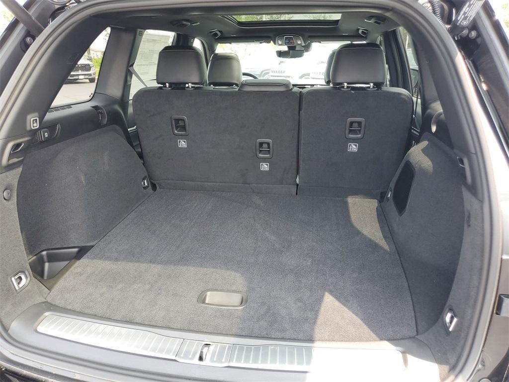 new 2025 Jeep Grand Cherokee car, priced at $51,387