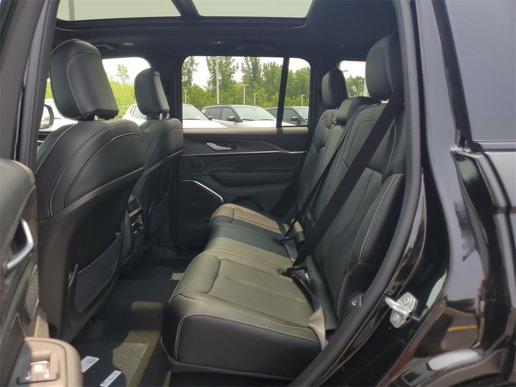 new 2025 Jeep Grand Cherokee car, priced at $51,387