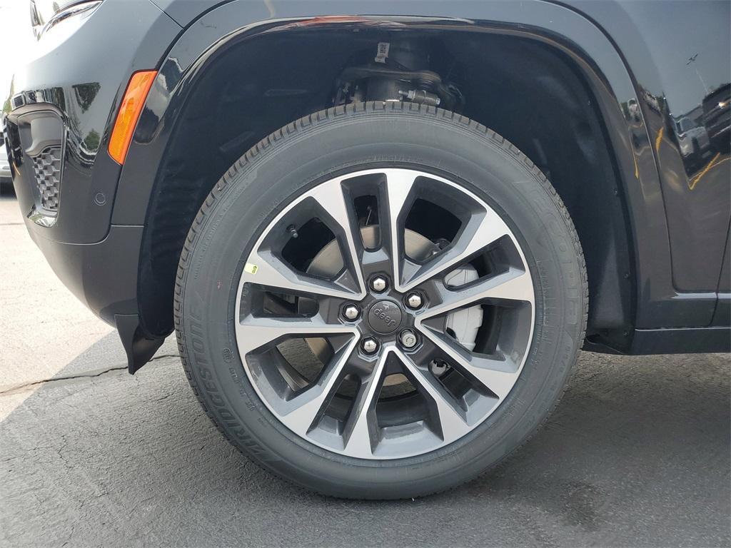 new 2025 Jeep Grand Cherokee car, priced at $51,387