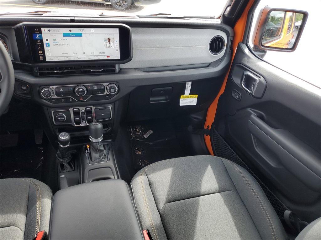 new 2025 Jeep Wrangler car, priced at $43,311