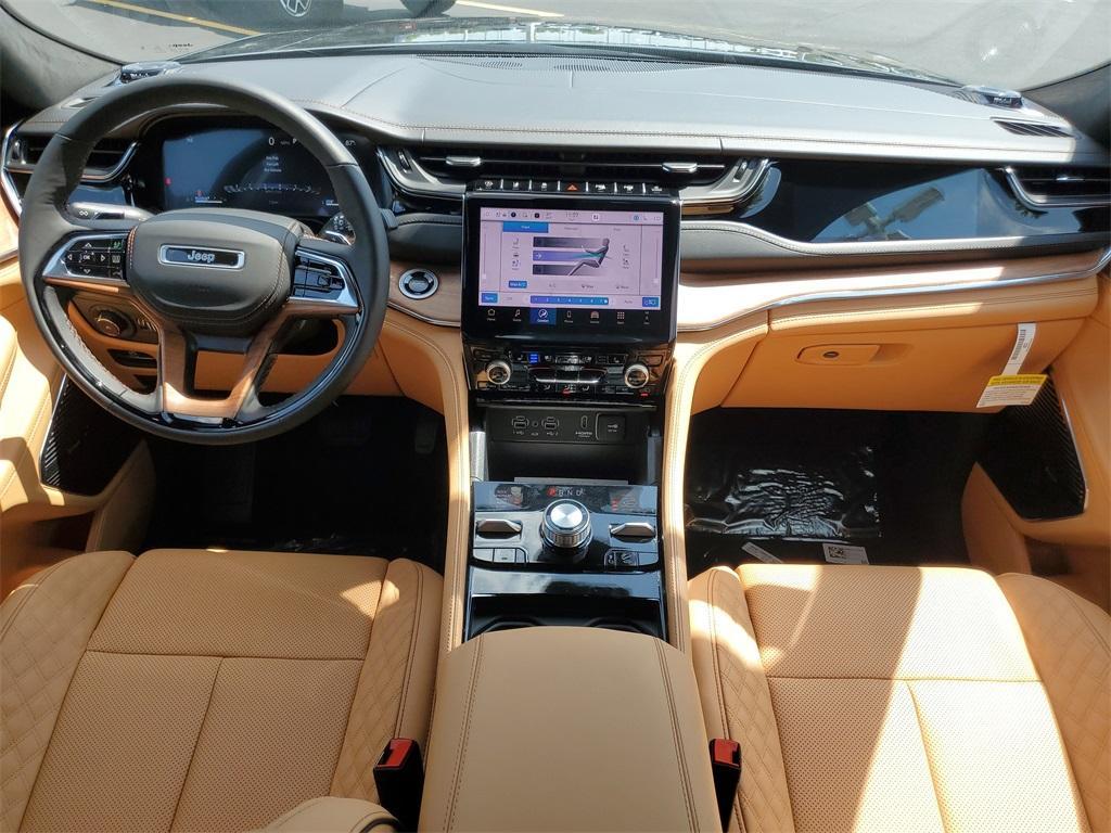 new 2025 Jeep Grand Cherokee car, priced at $58,408