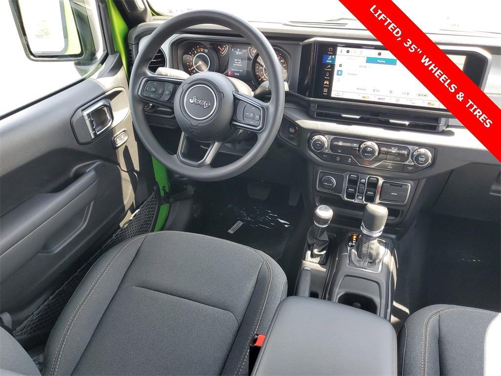 new 2025 Jeep Gladiator car, priced at $47,292