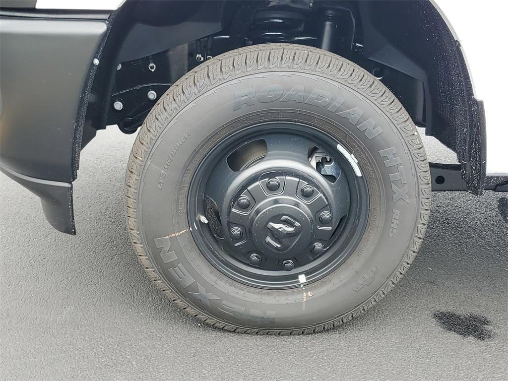 new 2025 Ram 3500 car, priced at $65,367
