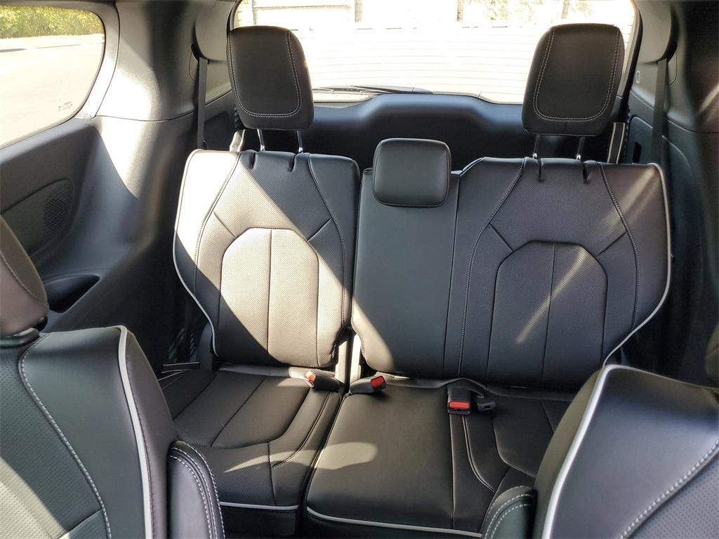 new 2026 Chrysler Pacifica car, priced at $52,692