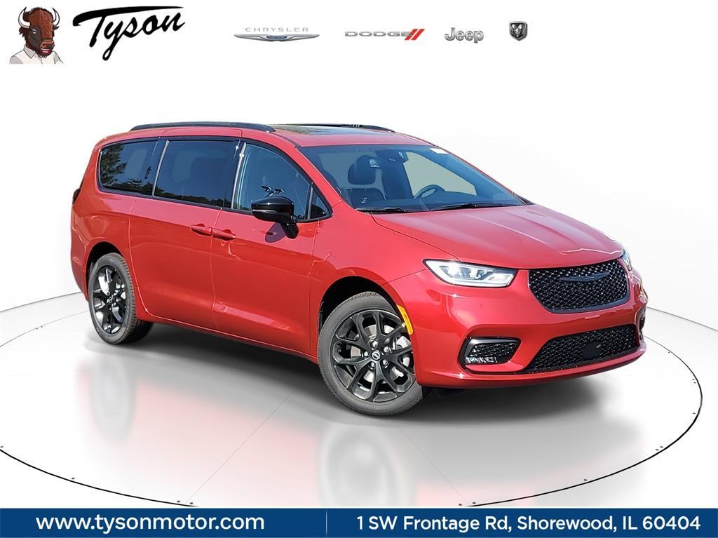 new 2026 Chrysler Pacifica car, priced at $56,025