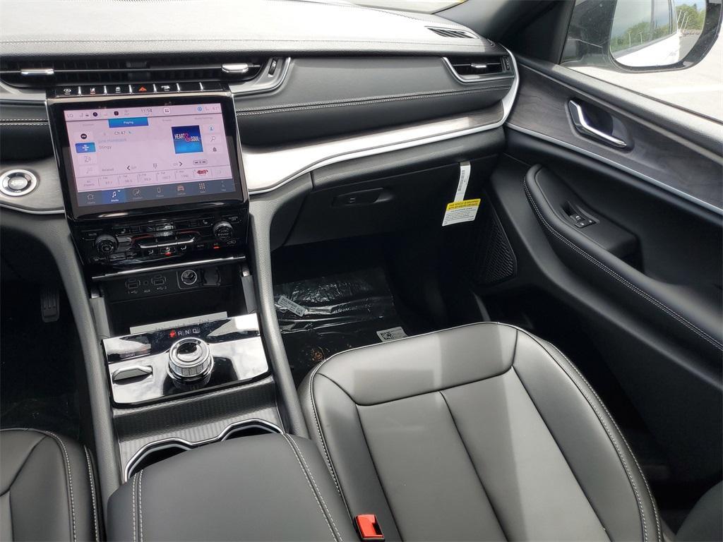 new 2025 Jeep Grand Cherokee L car, priced at $43,470