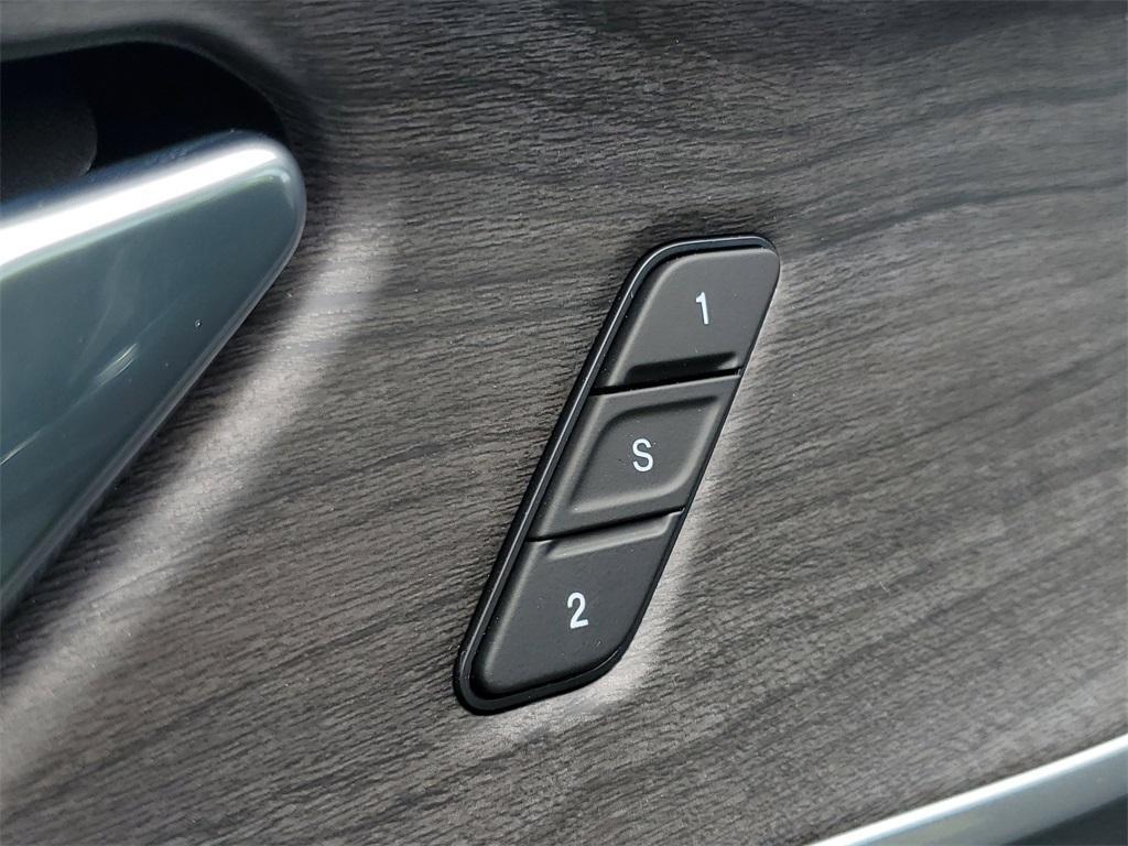 new 2025 Jeep Grand Cherokee L car, priced at $43,470