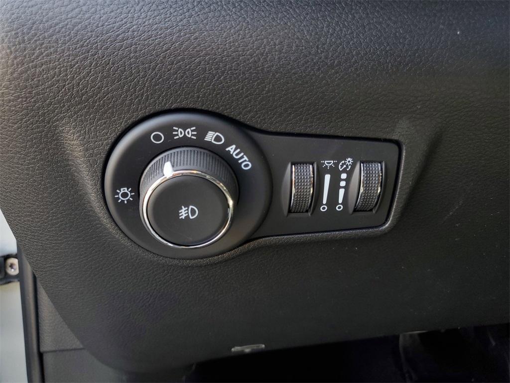new 2026 Jeep Compass car, priced at $34,625