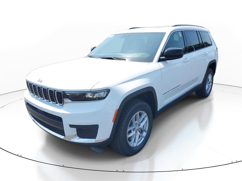 new 2025 Jeep Grand Cherokee L car, priced at $40,007