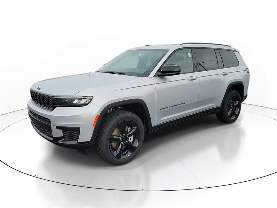 new 2025 Jeep Grand Cherokee L car, priced at $44,748